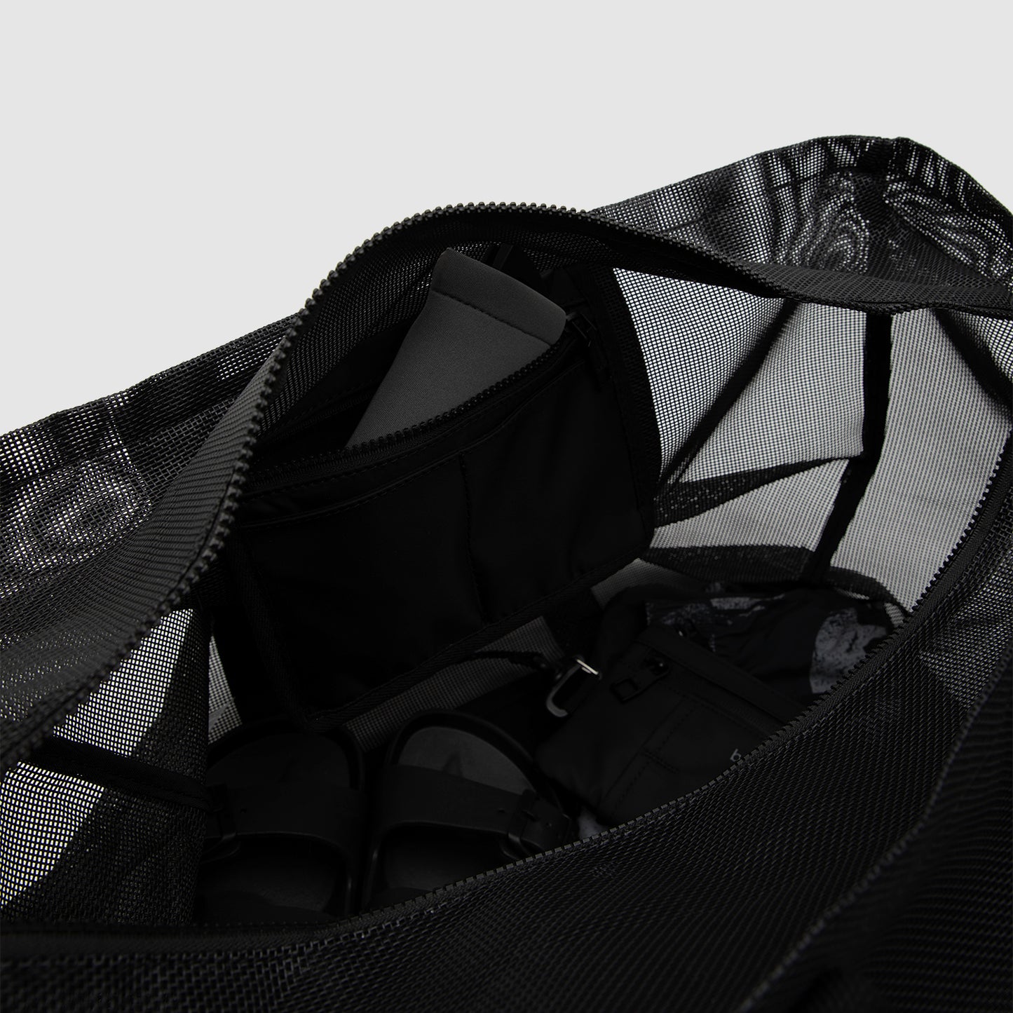 TOTE MESH BLACK