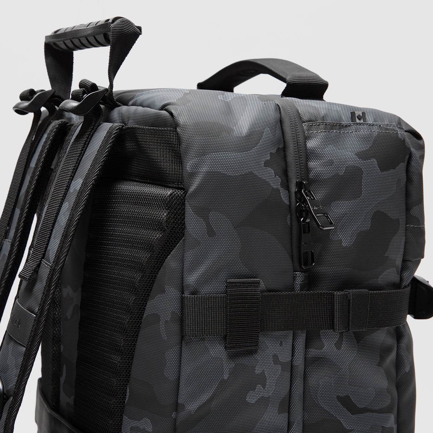 MOCHILA TRAVEL SUBLIME CAMO ARTÍCULO PERSONAL
