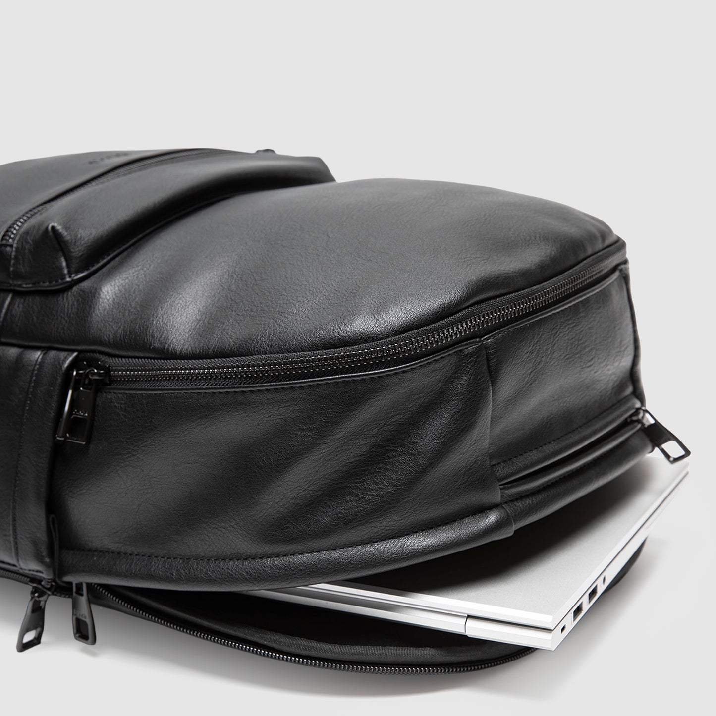 MOCHILA LENOX