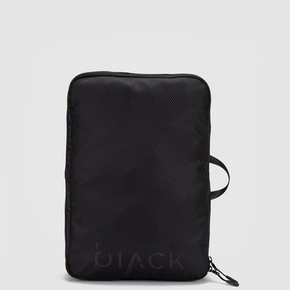 TRAVEL ORGANIZER